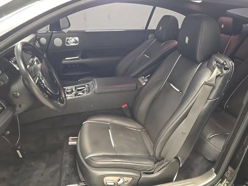 Used 2016 Rolls-Royce Wraith RWD image 3
