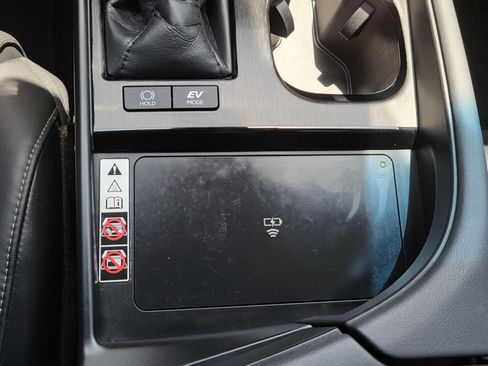 Used 2024 Lexus ES 300h w/ Technology Package FWD image 26
