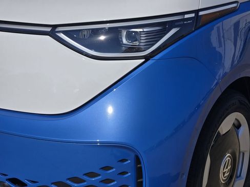 New 2025 Volkswagen ID. Buzz Pro S Plus RWD image 6
