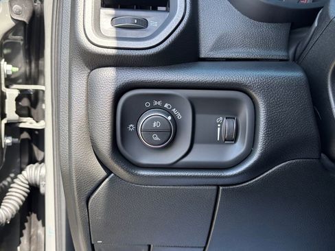 New 2026 RAM 3500 Tradesman AWD/4WD image 31