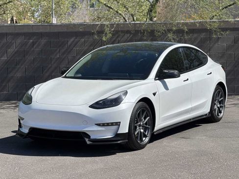 Used 2023 Tesla Model 3 Standard Range RWD image 4