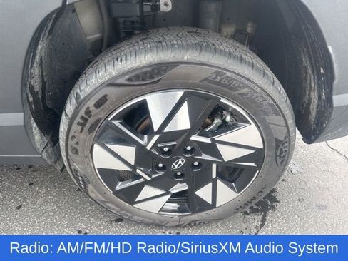 Used 2025 Hyundai Kona SEL image 16