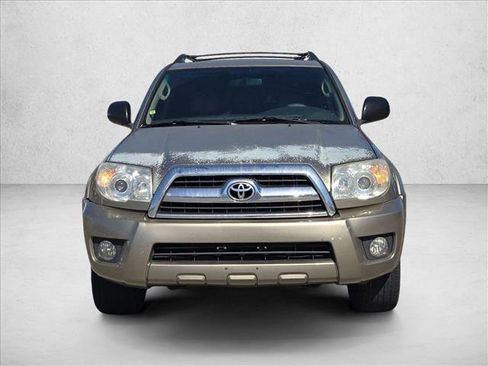 Used 2008 Toyota 4Runner SR5 image 2