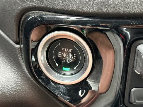 Certified 2024 Chevrolet Silverado 3500 LT w/ Convenience Package AWD/4WD image 22