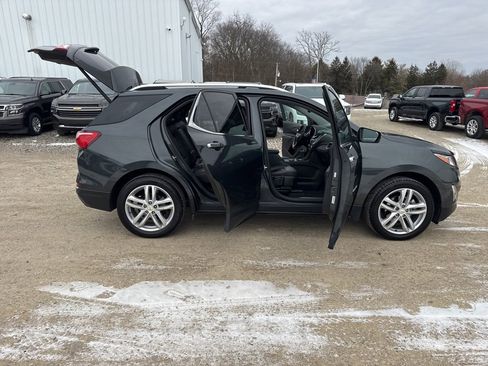 Used 2020 Chevrolet Equinox Premier image 33