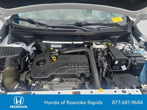 Used 2024 GMC Terrain SLT FWD image 20