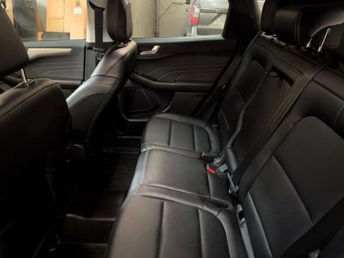 Certified 2022 Ford Escape SEL image 6