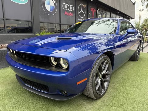 Used 2019 Dodge Challenger SXT w/ Blacktop Package RWD image 1