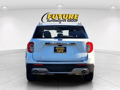 Certified 2023 Ford Explorer Limited image 5