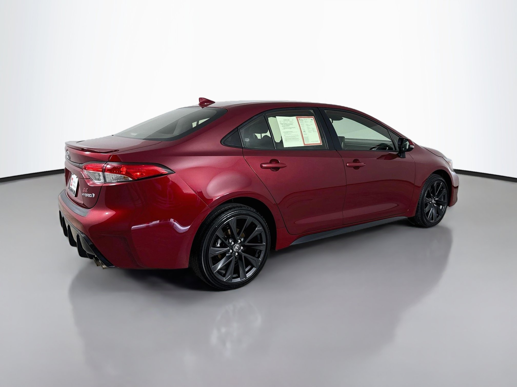 Certified 2024 Toyota Corolla SE FWD image 8