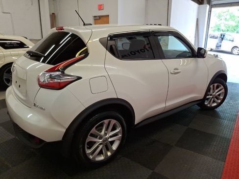 Used 2015 Nissan Juke SV AWD/4WD image 11