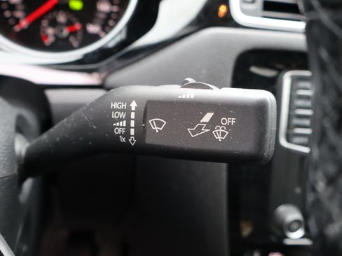 Used 2017 Volkswagen Jetta SEL image 36