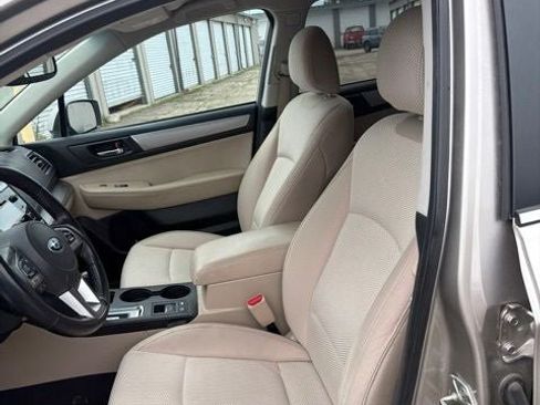Used 2015 Subaru Outback 2.5i Premium AWD/4WD image 7