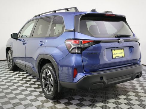 Used 2026 Subaru Forester Premium AWD/4WD image 4