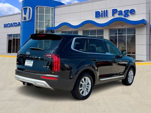 Used 2020 Kia Telluride LX AWD/4WD image 4