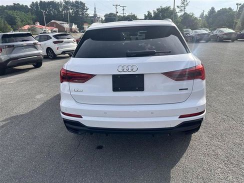 Used 2025 Audi Q3 2.0T Premium AWD/4WD image 7