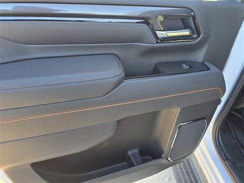 New 2026 GMC Sierra 2500 AT4 w/ AT4 Premium Plus Package image 11