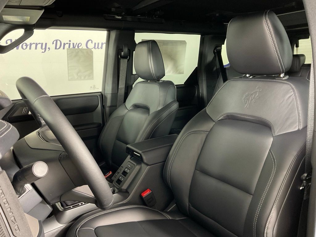 New 2026 Ford Bronco Outer Banks AWD/4WD image 14
