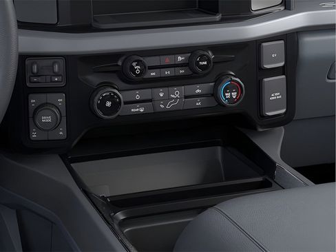 New 2025 Ford F250 XLT w/ FX4 Off-Road Package image 16