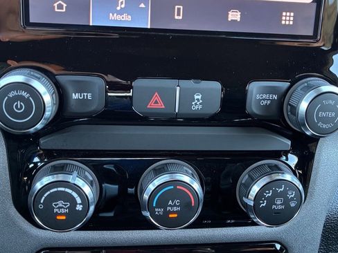 New 2026 RAM 2500 Tradesman AWD/4WD image 4