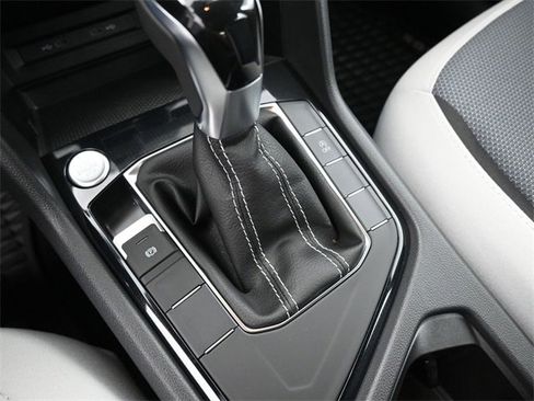 New 2025 Volkswagen Taos S image 31