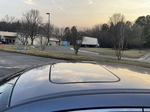 Used 2015 Honda Accord EX-L image 11