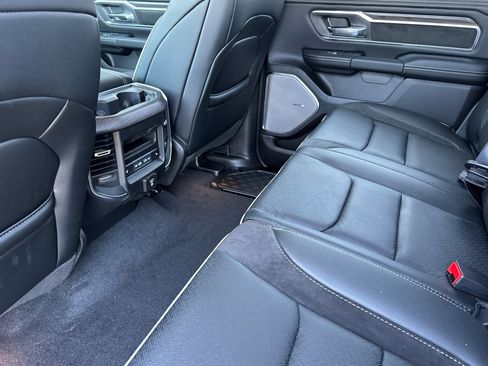 New 2026 RAM 1500 Laramie AWD/4WD image 11