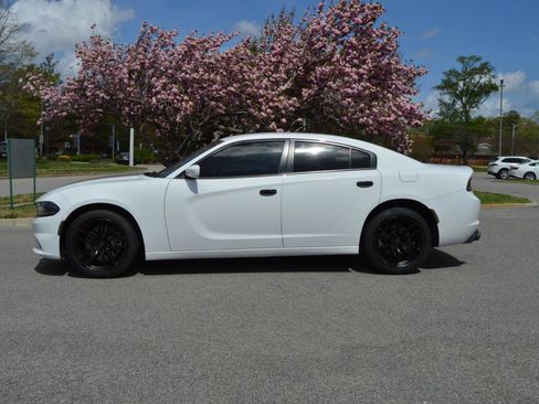 Used 2020 Dodge Charger Police w/ Street Appearance Group image 5