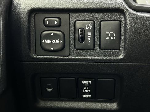 Used 2021 Toyota 4Runner SR5 Premium w/ Moonroof Package RWD image 27