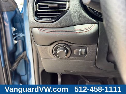 Used 2025 Dodge Durango GT AWD/4WD image 20