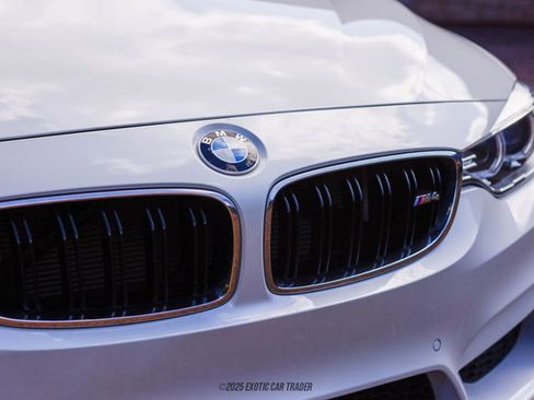 Used 2015 BMW M4 Convertible image 79