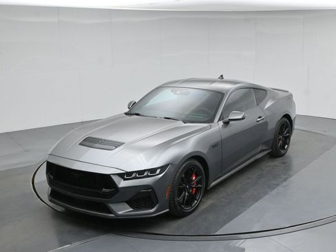 Used 2024 Ford Mustang GT Premium image 35