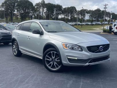 Used 2017 Volvo V60 T5 Cross Country w/ Climate Package