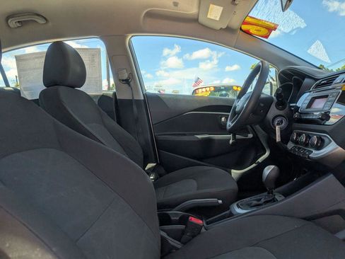 Used 2016 Kia Rio LX image 12