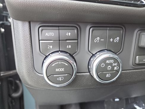 New 2026 GMC Yukon AT4 w/ AT4 Premium Plus Package AWD/4WD image 6
