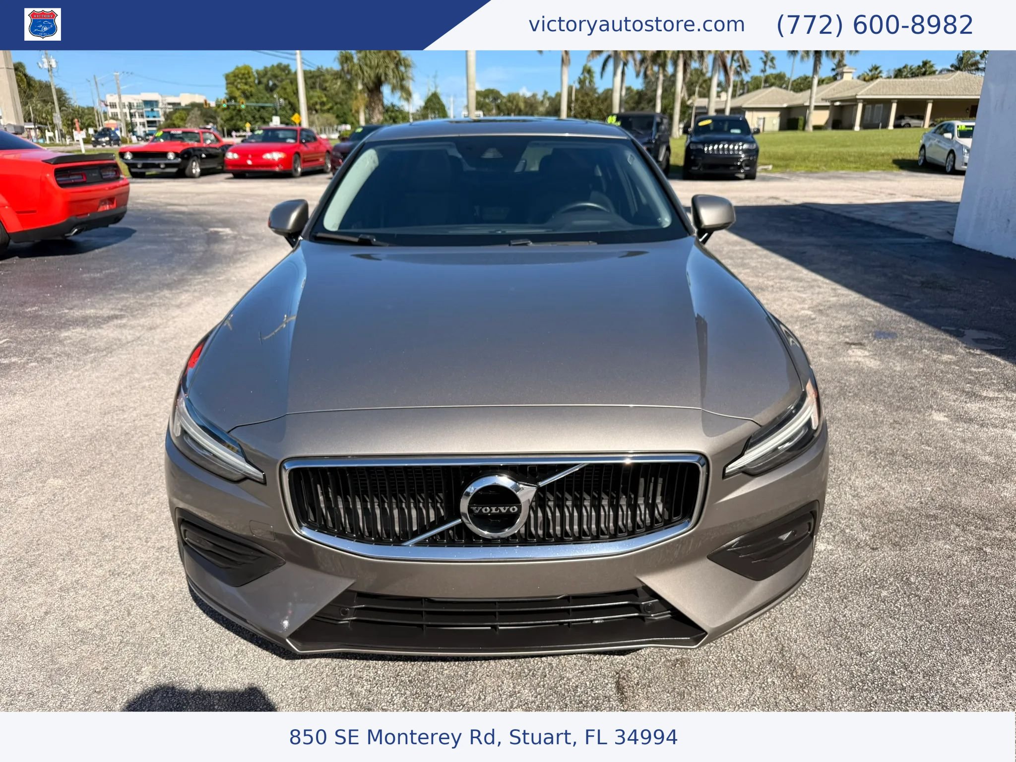 Used 2020 Volvo S60 T5 Momentum FWD image 6