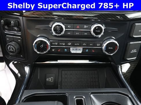 New 2025 Ford F150 Lariat w/ Equipment Group 502A High image 26