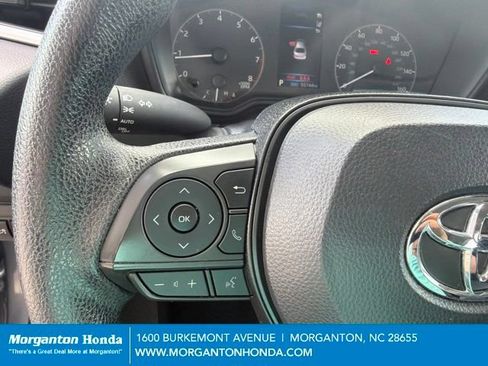 Used 2024 Toyota Corolla LE FWD image 17