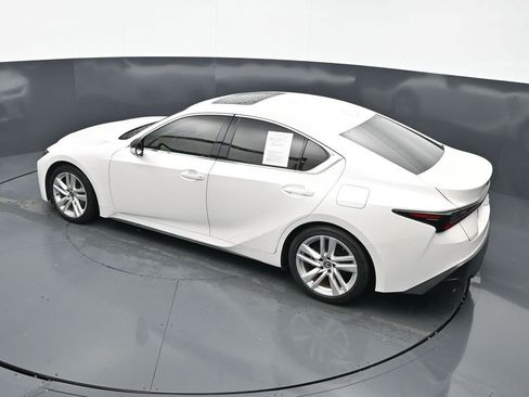 Used 2023 Lexus IS 300 w/ Comfort Package RWD image 19