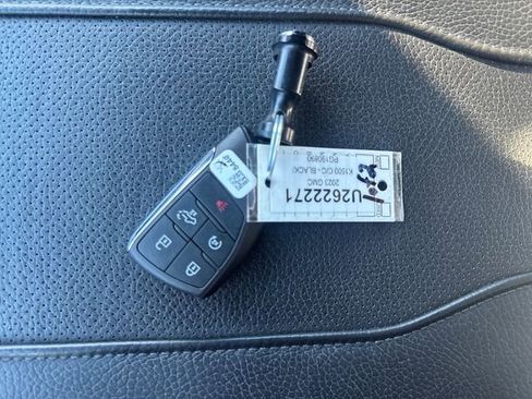 Used 2023 GMC Sierra 1500 Denali image 25