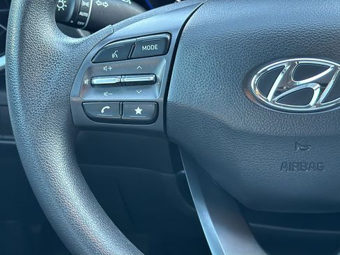 Used 2023 Hyundai Kona SEL image 30