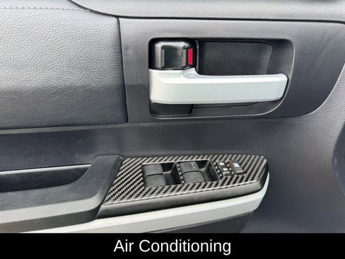 Used 2021 Toyota Tundra SR5 w/ SR5 Upgrade Package image 10