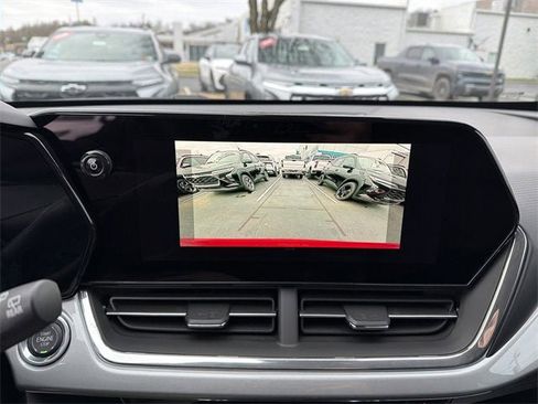 New 2026 Chevrolet Trax LT w/ Driver Confidence Package image 27