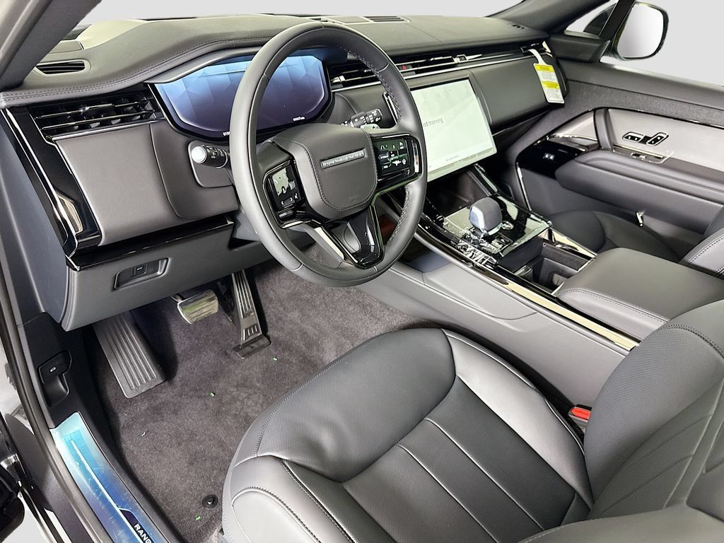 New 2026 Land Rover Range Rover Sport Dynamic SE AWD/4WD image 9