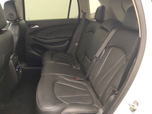 Used 2020 Buick Envision Essence FWD image 18