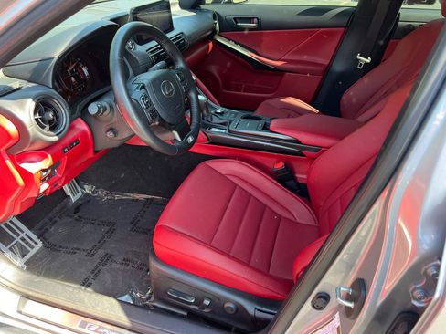Used 2023 Lexus IS 350 F Sport RWD image 10
