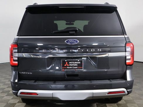 Used 2022 Ford Expedition Limited image 17