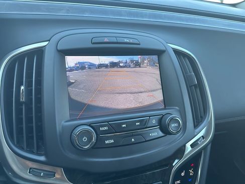 Used 2015 Buick LaCrosse Leather image 22
