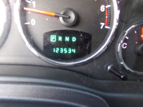 Used 2012 Jeep Liberty Limited Jet w/ Comfort/Convenience Group image 33