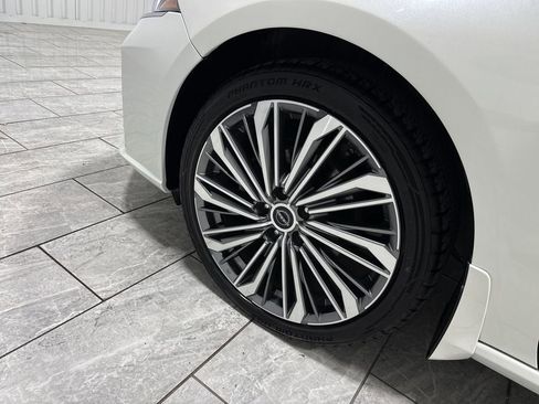 Used 2023 Nissan Altima 2.5 SL image 34